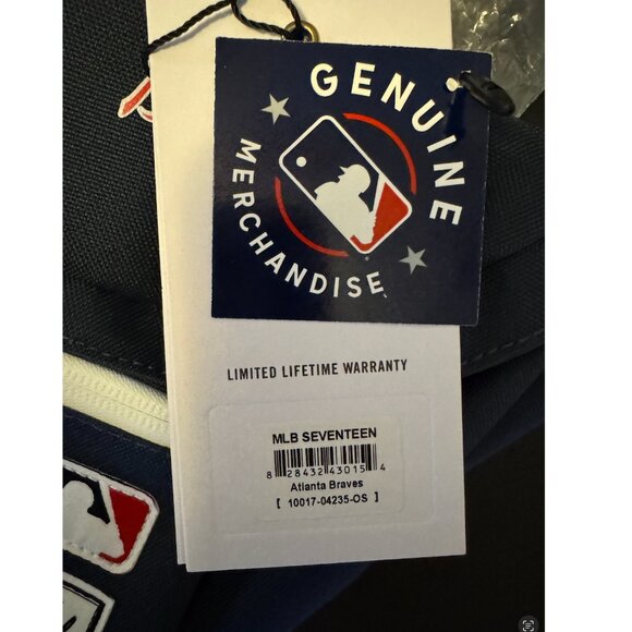 NWT-Herschel Supply Co MLB Seventeen Atlanta Braves Waist Funny Bag - Picture 2 of 3